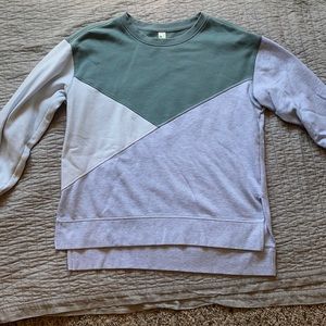 Teal gray and white color block crewneck